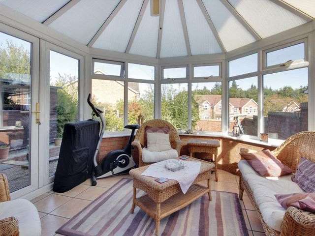  Image of 4 bedroom Detached house for sale in Gibbons Close Maidenbower Crawley RH10 at Gibbons Close Maidenbower Crawley, RH10 7LH