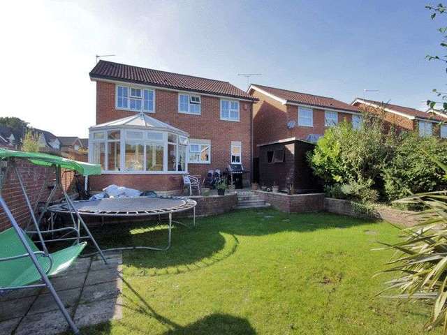  Image of 4 bedroom Detached house for sale in Gibbons Close Maidenbower Crawley RH10 at Gibbons Close Maidenbower Crawley, RH10 7LH