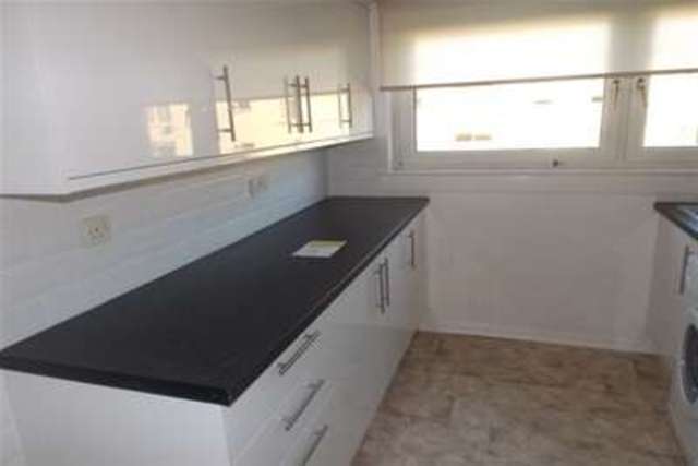  Image of 1 bedroom Flat to rent in Glen Isla East Kilbride Glasgow G74 at Glasgow, G74 3TF