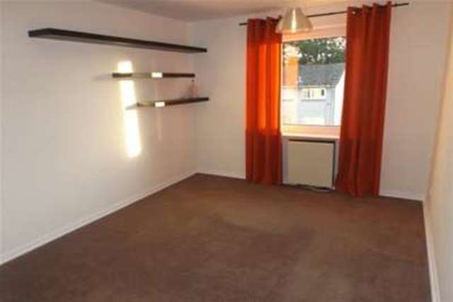  Image of 1 bedroom Flat to rent in Glen Isla East Kilbride Glasgow G74 at Glasgow, G74 3TF