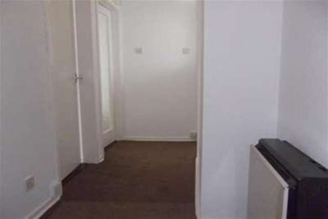  Image of 1 bedroom Flat to rent in Glen Isla East Kilbride Glasgow G74 at Glasgow, G74 3TF