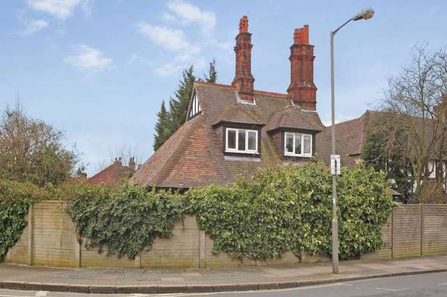  Image of 4 bedroom Detached house for sale in Glenburnie Road London SW17 at Glenburnie Road  London, SW17 7NG