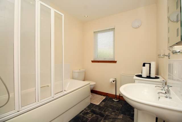  Image of 2 bedroom End of Terrace for sale in Glengask Grove Kelty KY4 at Kelty, KY4 0LZ