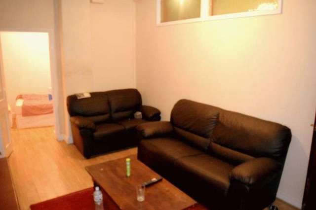  Image of 1 bedroom Flat to rent in Gloucester Road London SW7 at Gloucester Road  London, SW7 4RH