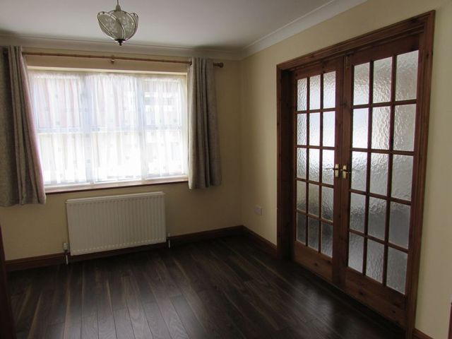  Image of 3 bedroom Detached house to rent in Gorse Way Jaywick Clacton-on-Sea CO15 at Gorse Way Jaywick Clacton-On-Sea, CO15 2HT