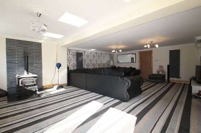  Image of 4 bedroom Semi-Detached house for sale in Gowers Street Rochdale OL16 at Gowers Street central rochdale Rochdale, OL16 2LN