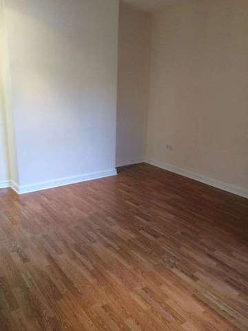  Image of 1 bedroom Flat to rent in Granville Road Garston Liverpool L19 at Granville Road Garston Liverpool, L19 1RS