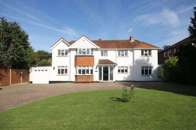  Image of 5 bedroom Detached house for sale in Groveside Bookham Leatherhead KT23 at Groveside  Great Bookham, KT23 4LD