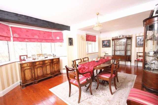  Image of 5 bedroom Detached house for sale in Groveside Bookham Leatherhead KT23 at Groveside  Great Bookham, KT23 4LD
