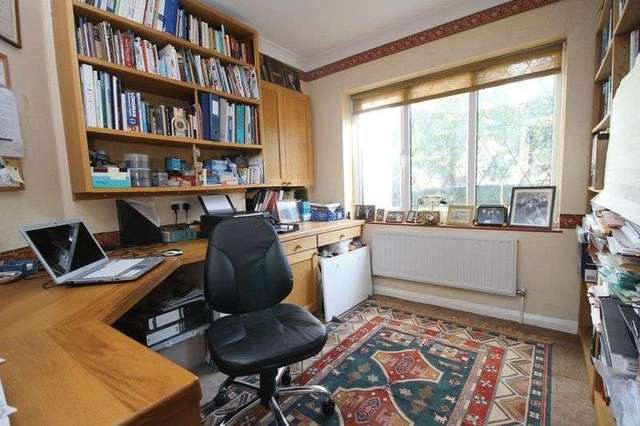  Image of 5 bedroom Detached house for sale in Groveside Bookham Leatherhead KT23 at Groveside  Great Bookham, KT23 4LD