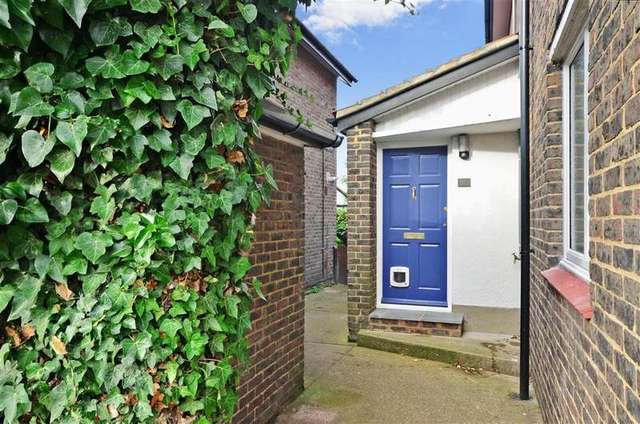  Image of 2 bedroom Maisonette for sale in Grennell Road Sutton SM1 at Sutton Surrey Sutton, SM1 3DS