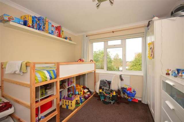  Image of 2 bedroom Maisonette for sale in Grennell Road Sutton SM1 at Sutton Surrey Sutton, SM1 3DS
