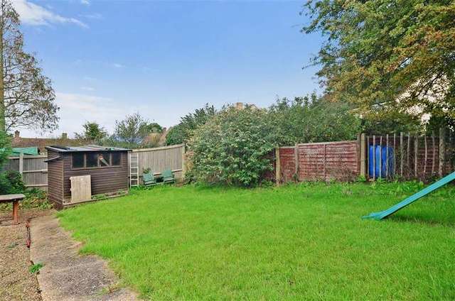  Image of 2 bedroom Maisonette for sale in Grennell Road Sutton SM1 at Sutton Surrey Sutton, SM1 3DS