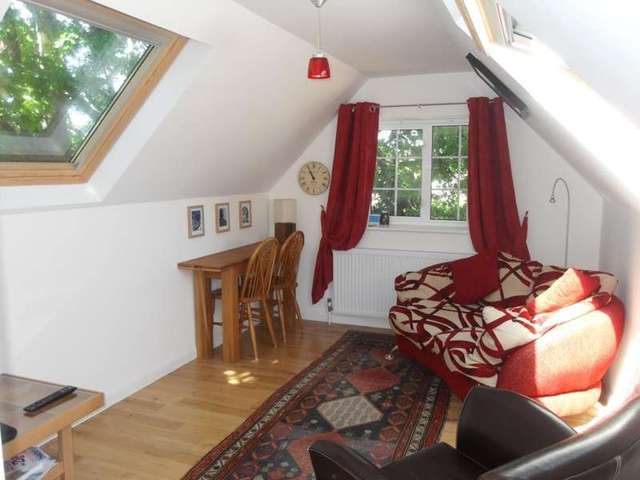  Image of 1 bedroom Apartment for sale in Grovelands Road Reading RG30 at Reading, RG30 2PB