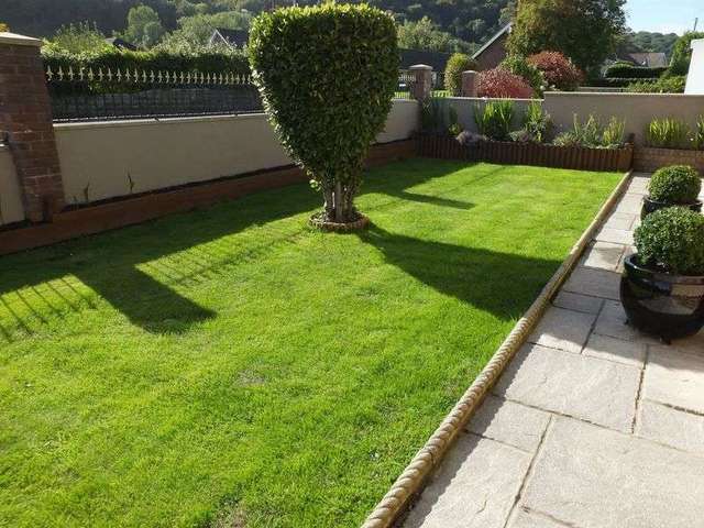  Image of 3 bedroom Detached house for sale in Gypsy Crescent Llanfoist Abergavenny NP7 at Gypsy Crescent Llanfoist Abergavenny, NP7 9LT