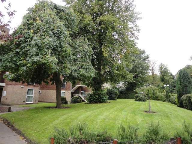  Image of 1 bedroom Flat to rent in Hagley Road Edgbaston Birmingham B16 at Hagley Road  Birmingham, B16 9RR