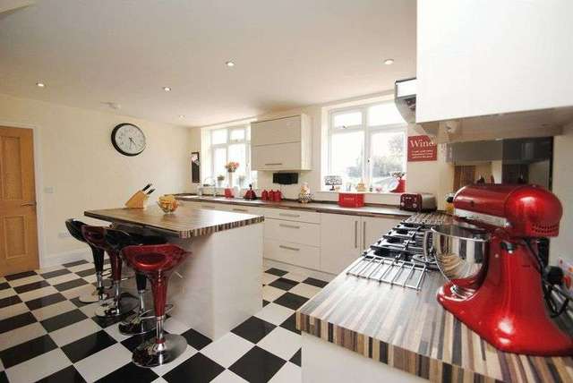  Image of 4 bedroom Semi-Detached house for sale in Hamilton Road Taunton TA1 at Hamilton Road  Taunton, TA1 2EL