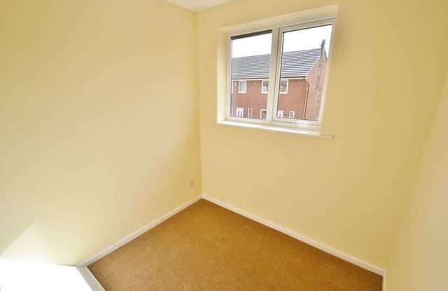  Image of 3 bedroom Terraced house for sale in Hampson Street Radcliffe Manchester M26 at Hampson Street Radcliffe Manchester, M26 4TN