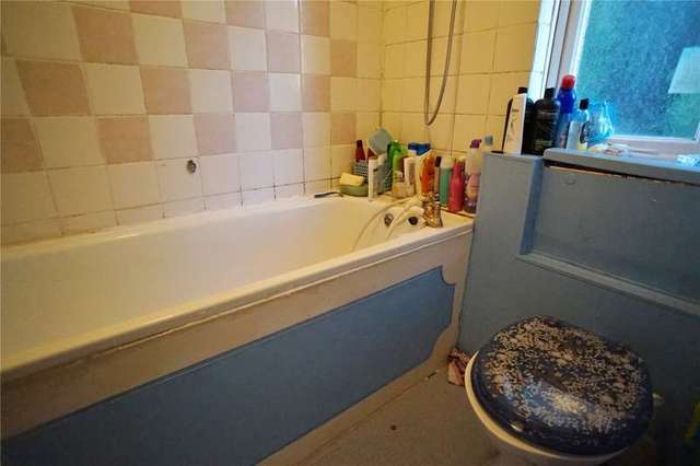  Image of 3 bedroom End of Terrace for sale in Hampton Crescent Gravesend DA12 at Gravesend Kent Chalk, DA12 4JE