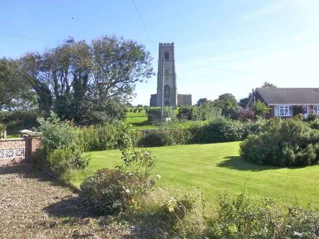  Image of 3 bedroom Detached house for sale in Blacksmith Lane Happisburgh Norwich NR12 at 4 Blacksmith Lane Happisburgh Norwich, NR12 0QT
