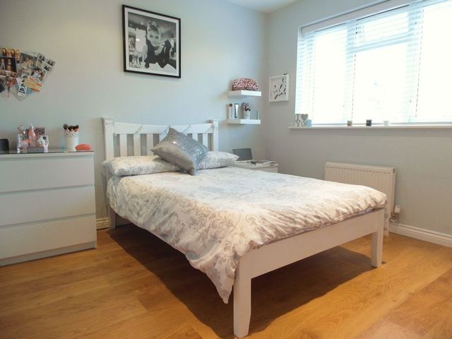  Image of 4 bedroom Detached house for sale in Hartwood Close Newport TF10 at Hartwood Close  Newport, TF10 7NZ