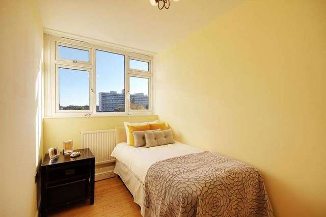  Image of 3 bedroom Property for sale in Hassett Road London E9 at Hassett Road  London, E9 5SW