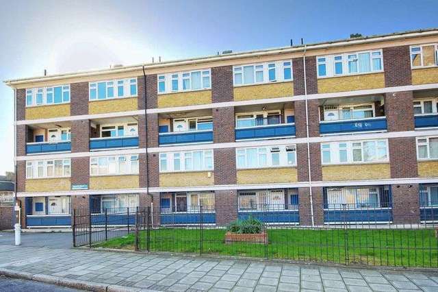  Image of 3 bedroom Property for sale in Hassett Road London E9 at Hassett Road  London, E9 5SW