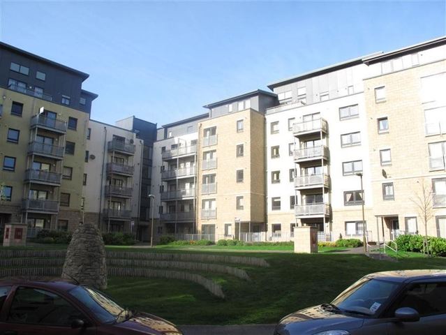  Image of 2 bedroom Flat to rent in Hawkhill Close Edinburgh EH7 at Lochend Edinburgh Edinburgh, EH7 6FG
