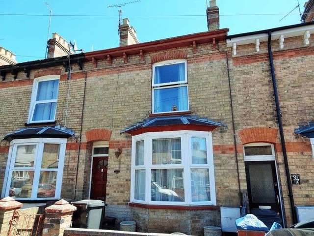  Image of 3 bedroom Terraced house for sale in Herbert Street Taunton TA2 at Herbert Street  Taunton, TA2 6HJ