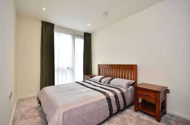  Image of 2 bedroom Flat to rent in Hertsmere Road London E14 at Canary Wharf E14 4AW Canary Wharf, E14 4AW