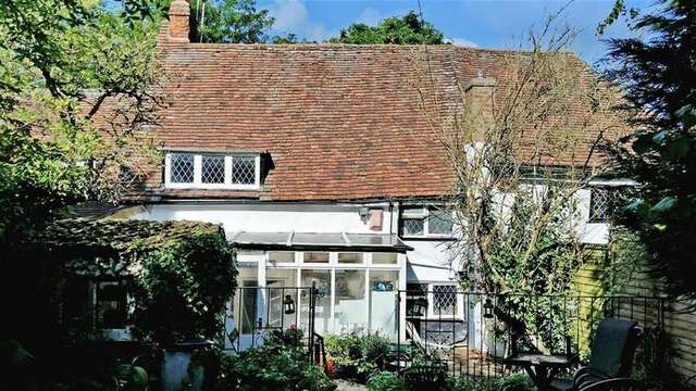  Image of 2 bedroom Detached house for sale in High Street Eynsford Dartford DA4 at Eynsford Kent Eynsford, DA4 0AB