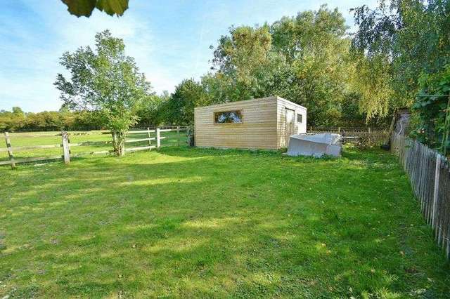  Image of 4 bedroom Semi-Detached house for sale in High Street Lewknor Watlington OX49 at High Street  Lewknor, OX49 5TL