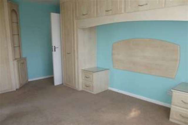  Image of 3 bedroom Detached house to rent in High Street Lytchett Matravers Poole BH16 at Poole, BH16 6BH