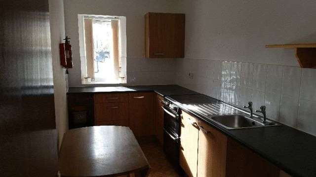  Image of 2 bedroom Flat to rent in High Street Narberth SA67 at High Street  Narberth, SA67 7AS