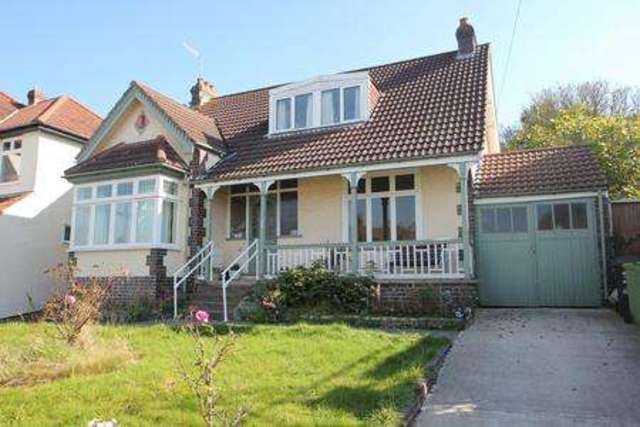  Image of 4 bedroom Detached house to rent in Hill View Henleaze Bristol BS9 at Henleaze Bristol BS9 4PY Bristol, BS9 4PY