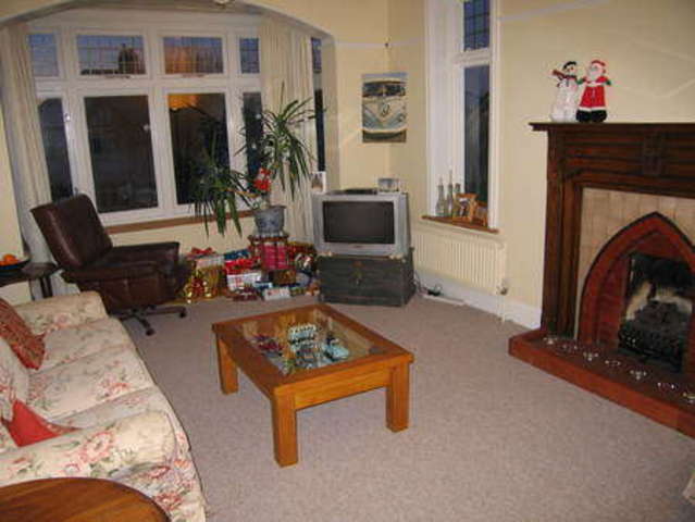  Image of 4 bedroom Detached house to rent in Hill View Henleaze Bristol BS9 at Henleaze Bristol BS9 4PY Bristol, BS9 4PY