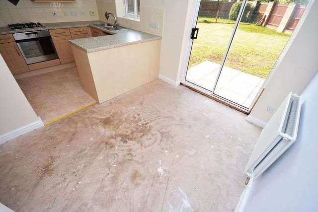  Image of 3 bedroom Semi-Detached house to rent in Hind Close Cardiff CF24 at Hind Close Pengham Green Cardiff, CF24 2EF