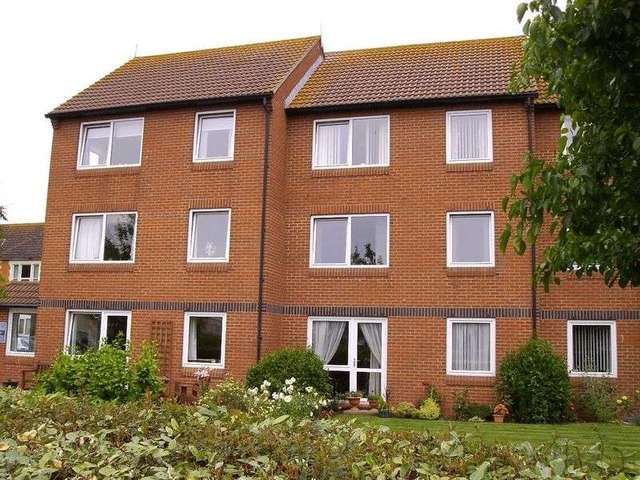  Image of 1 bedroom Retirement Property for sale in Rectory Road Burnham-on-Sea TA8 at Rectory Road  Burnham-on-Sea, TA8 2BX