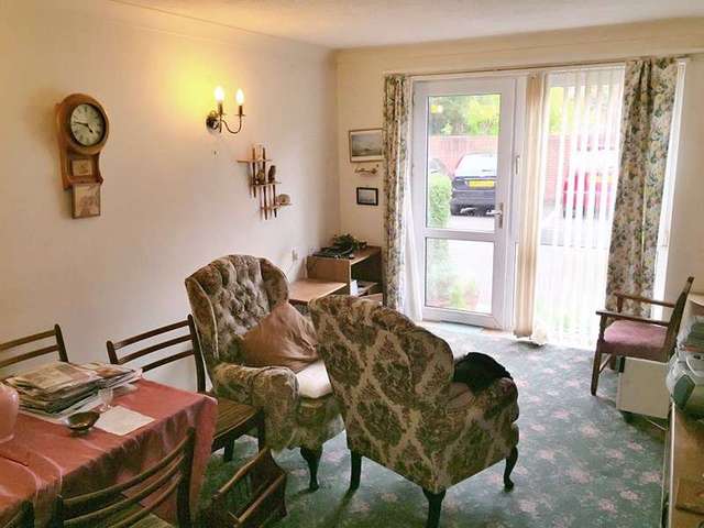  Image of 1 bedroom Retirement Property for sale in Rectory Road Burnham-on-Sea TA8 at Rectory Road  Burnham-on-Sea, TA8 2BX
