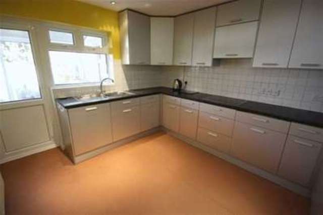  Image of 3 bedroom Detached house for sale in Hornbeam Close Theydon Bois Epping CM16 at Hornbeam Close Theydon Bois Epping, CM16 7JT