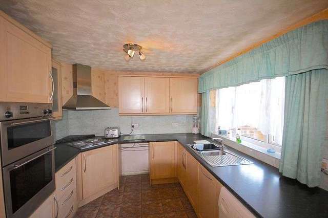  Image of 3 bedroom Semi-Detached house for sale in Hyde Road Caddington Luton LU1 at Hyde Road Caddington Luton, LU1 4HE