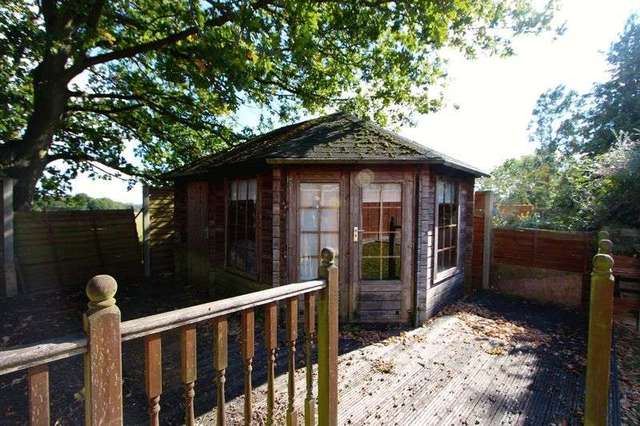  Image of 3 bedroom Semi-Detached house for sale in Hyde Road Caddington Luton LU1 at Hyde Road Caddington Luton, LU1 4HE