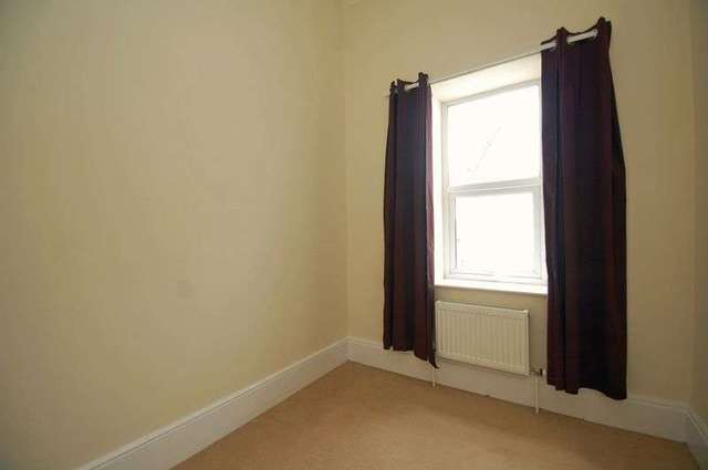  Image of 2 bedroom Flat to rent in Jesmond Road Clevedon BS21 at Jesmond Road  Clevedon, BS21 7PA