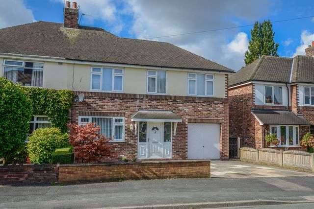  Image of 4 bedroom Detached house for sale in Kildonan Road Grappenhall Warrington WA4 at Kildonan Road Grappenhall Warrington, WA4 2LJ