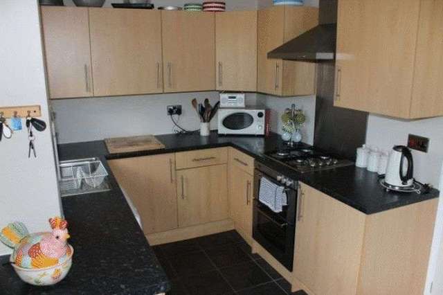  Image of 3 bedroom Semi-Detached house to rent in Kiln Close Kingswood Bristol BS15 at Kiln Close Kingswood Bristol, BS15 1NZ