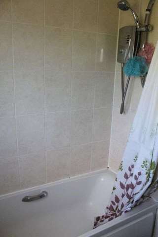  Image of 3 bedroom Semi-Detached house to rent in Kiln Close Kingswood Bristol BS15 at Kiln Close Kingswood Bristol, BS15 1NZ