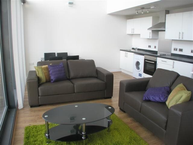  Image of 2 bedroom Flat to rent in Tabley Street Liverpool L1 at 32 Tabley Street Liverpool Liverpool, L1 8DX
