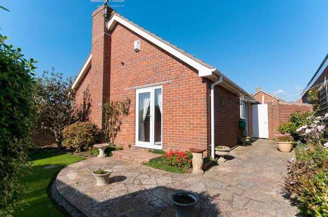  Image of 3 bedroom Bungalow for sale in Kingsmead Seaford BN25 at Seaford, BN25 2EP