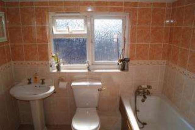  Image of 4 bedroom Bungalow for sale in Christchurch Road Kingston Ringwood BH24 at Kingston Ringwood Kingston, BH24 3AX