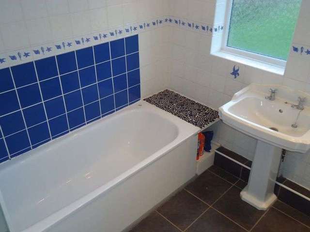  Image of 3 bedroom Semi-Detached house to rent in Kintore Road Garston Liverpool L19 at Kintore Road  Liverpool, L19 0NL